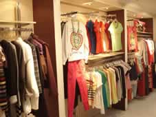 攜手共贏，共創(chuàng)服飾行業(yè)新篇章——官方招商主頁(yè)