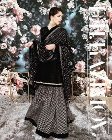 愛無界，秀恩愛新時尚 服飾博覽中的情侶穿搭美學